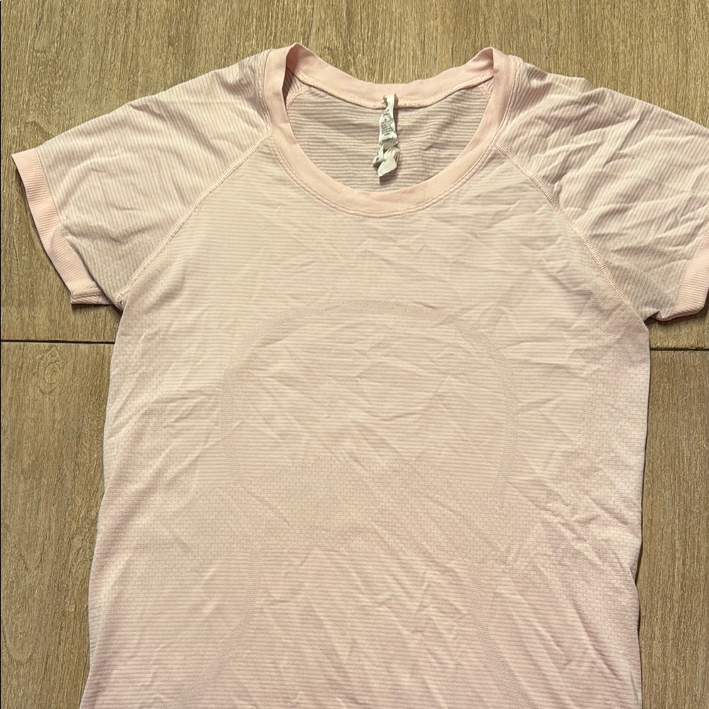 Lululemon Athletica Pink Fitted Short Sleeve Tee